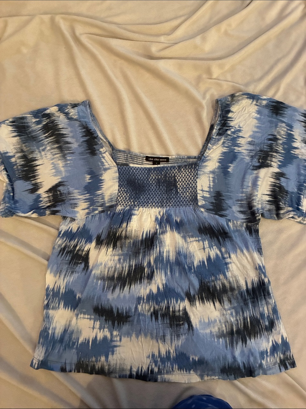 cha cha vente Blue & White Tie-Dye Smocked Square-Neck Top